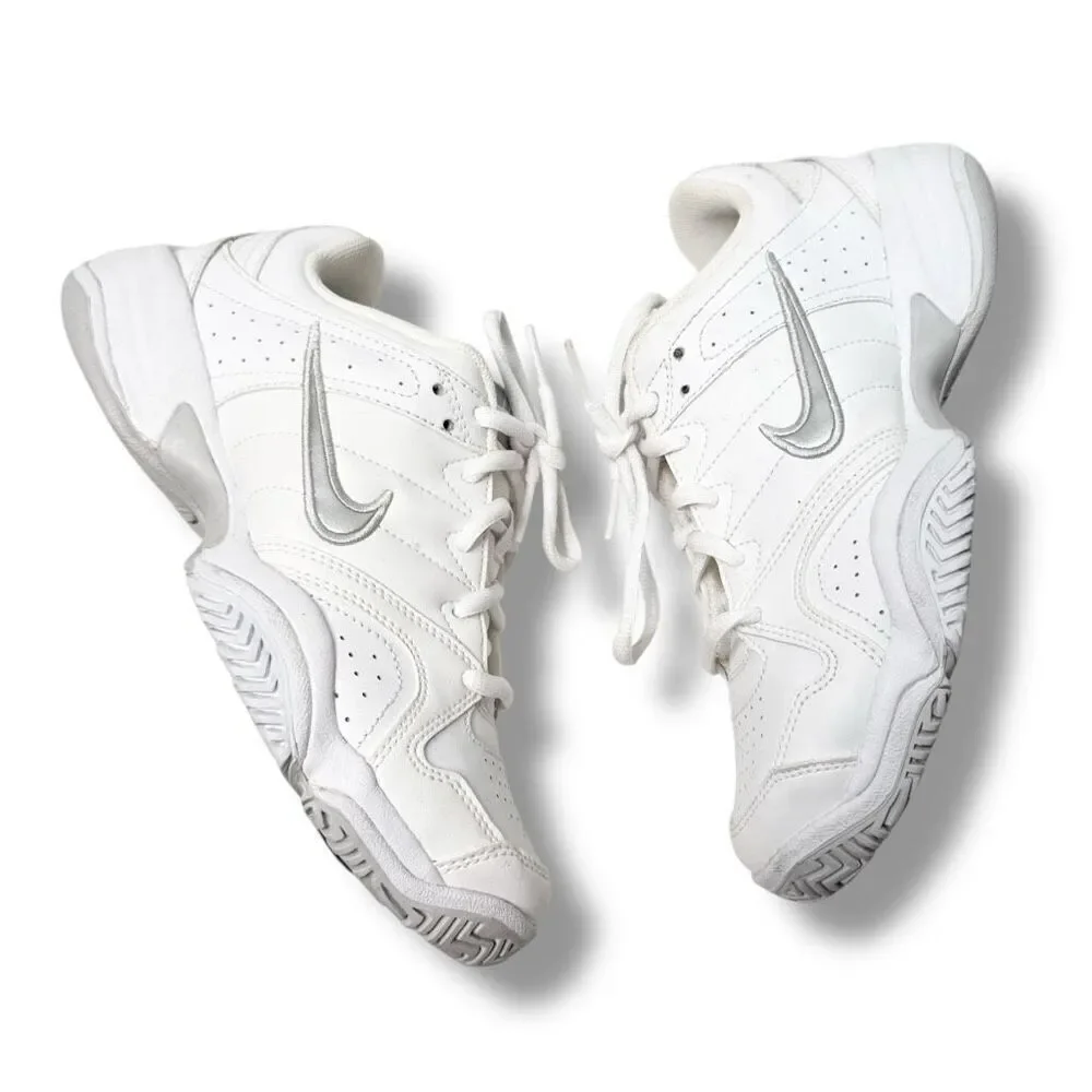 Nike City Court Perforated White Leather Sneakers Tennis Women’s Shoes Size 7